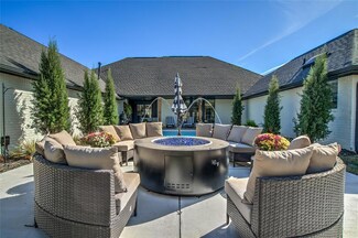 14825 Glenmark Dr, Edmond, OK 73013