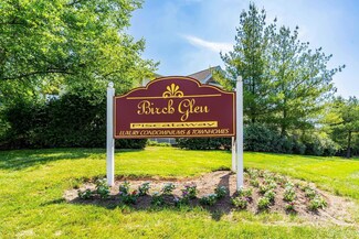 86 Forest Dr, Piscataway, NJ 08854
