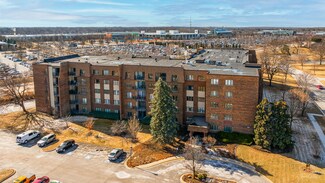 453 Raintree Dr Unit 4F, Glen Ellyn, IL 60137