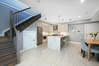 118 Irving St Unit 1, Jersey City, NJ 07307