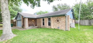 15459 Runswick Dr, Houston, TX 77062