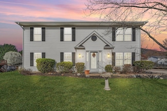37 Gala Dr, Roanoke, VA 24019