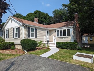 47 Hibiscus Ave, Waltham, MA 02451