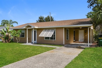 2897 Oak St, Sarasota, FL 34237