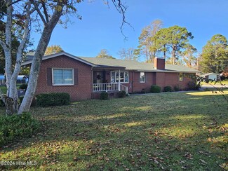 312 N Crescent Dr, Plymouth, NC 27962
