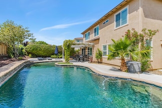 1726 Hummingbird Way, Tracy, CA 95376