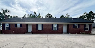 2375 Andorra St, Navarre, FL 32566