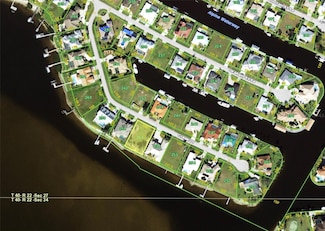 131 Creek Dr SE, Port Charlotte, FL 33952