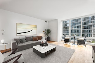 301 Mission St Unit 6J, San Francisco, CA 94105