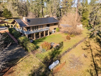 149 Bronco Dr, Roseburg, OR 97471