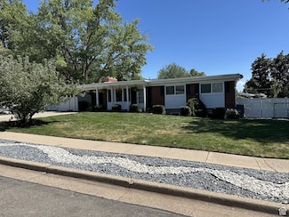 890 E Brookshire Dr, Kaysville, UT 84037