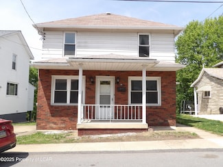 34 Tedrick St, Pittston, PA 18640
