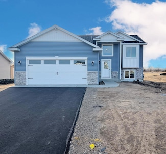 1335 Jasmine Ln E, Saint Joseph, MN 56374