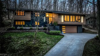 10714 Glen Forest Trail, Brecksville, OH 44141