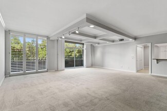 5200 Keller Springs Rd Unit 212, Dallas, TX 75248