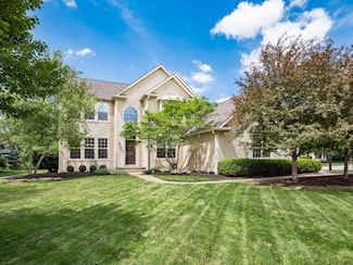 6810 Bearclover Dr, Dublin, OH 43016