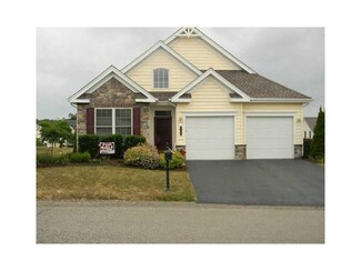519 Pioneer Ln Unit 171, Freedom, PA 15042