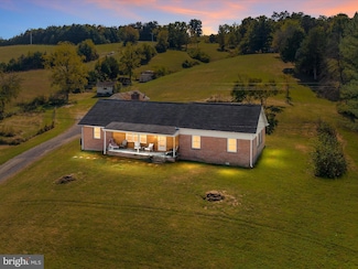 4245 Strasburg Rd, Strasburg, VA 22657