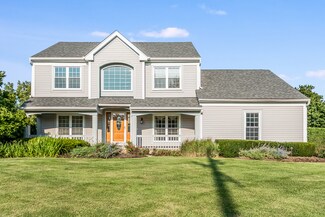 581 Sayer Rd, Bartlett, IL 60103