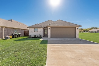 625 Copenhavr St, Pilot Point, TX 76258