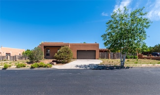 69 Bosquecillo, Santa Fe, NM 87508