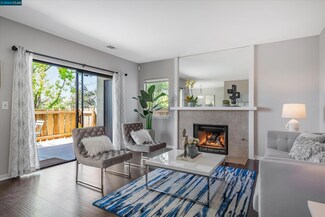 21117 Gary Dr Unit 112, Castro Valley, CA 94546