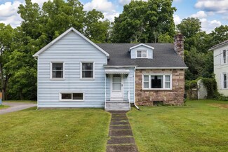 10278 Crane St, Cranesville, PA 16410