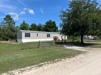 5871 SW 104th Ct, Cedar Key, FL 32625