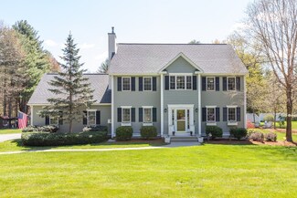 36 Walnut St, Douglas, MA 01516