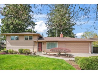 14650 NE Russell Ct, Portland, OR 97230