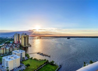 3000 Oasis Grand Blvd Unit 2604, Fort Myers, FL 33916