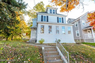 1930 Lenox Rd, Schenectady, NY 12308