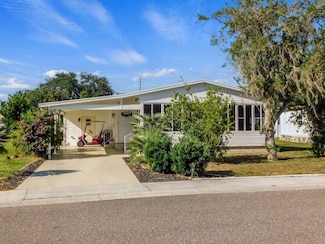 6424 Presidential Cir, Zephyrhills, FL 33540