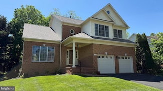 500 Roland St SW, Vienna, VA 22180