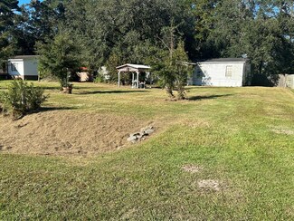 321 Carlyene Dr, Midway, GA 31320