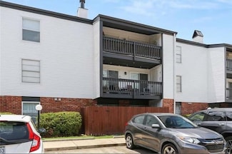 832 S Clearview Pkwy Unit 313, Harahan, LA 70123