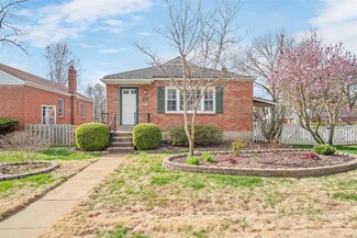 8934 White Ave, Saint Louis, MO 63144