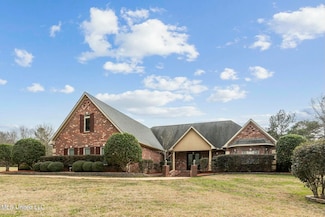 559 White Oak Rd, Florence, MS 39073