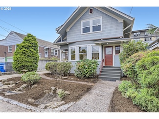 2612 SE Madison St, Portland, OR 97214
