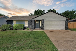 8208 N 122nd Ave E, Owasso, OK 74055
