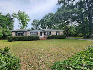 24255 Waterworld Rd, Robertsdale, AL 36567