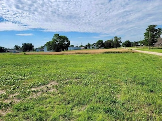290 Second St, Kirwin, KS 67644
