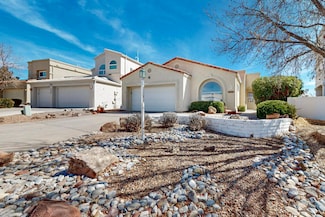 572 Superstition Dr SE, Rio Rancho, NM 87124