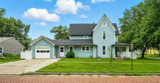 401 E 3rd St, West Liberty, IA 52776