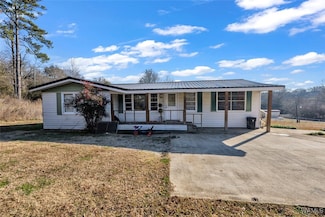 102 Warrior Ave, Cordova, AL 35550