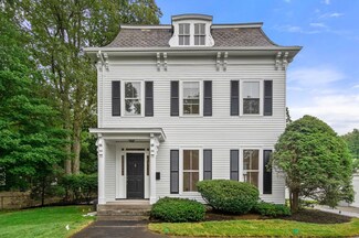 200 Washington St, Wellesley Hills, MA 02481