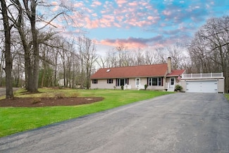6 Sunrise Ave, Auburn, MA 01501
