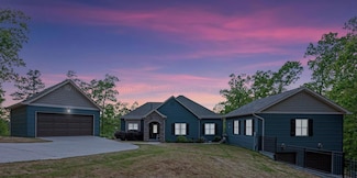 662 Sipsey Pike, Double Springs, AL 35553