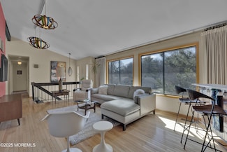 55 Sapphire Ln, Matawan, NJ 07747