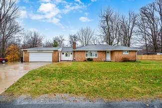 55257 County Road 687, Hartford, MI 49057